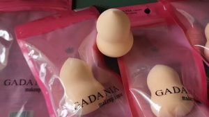 Bông hồ lô mềm dại không gây rát da tán kem nền Gadania