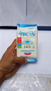 combo 5 gói 2 gói 1 gói khăn ướt Fressi Face sạch nhờn an toàn cho da gói 20M