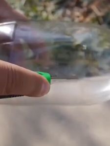 5PCS Alat Penangkap Lebah Yellow Plastic Bee Catcher Portabel Flower Shape Flying Insects Funnel Untuk Di Luar Ruangan Dan Peternakan