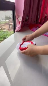 Sanrio | Giỏ Đựng Đồ Giặt Hello Kitty Sanrio Dung Tích Lớn Họa Tiết Hoạt Hình Có Thể Gấp Gọn Chất Liệu Lưới Dùng Để Đựng Quần Áo & Đồ Chơi Phụ Kiện Sắp Xếp Nhà Cửa