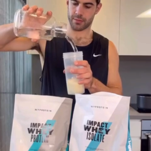 MyProtein Impact Whey Protein (2.5kg/1kg) - Whey Protein Concentrate 100% Whey Lean Muscle