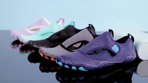 OKR【In Stock】Sepatu Kebugaran Pelacakan Olahraga Luar Ruangan Baru Mengarungi Renang Amfibi Renang Ganda Anti Potong Sepatu Pria Pantai