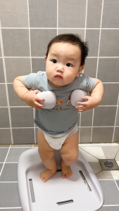 Baby Standing Bath Rack Height Adjustable Bath Support Baby Auxiliary Bathtub Standing Trainer