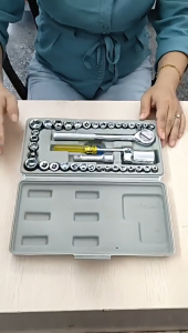 ชุดประแจบล็อกรวม 40 ชิ้น ประแจขันเฟืองขับ ประแจขันน็อต ชุดเครื่องมือซ่อม ชุดประแจบล็อกทั่วไป ชุดเครื่องมือช่าง