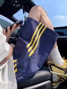 Quần Short Thể Thao Nhanh Khô Màu Xanh Lam Ba Sọc Cho Nam Mùa Hè Mỏng Ngoài Trời Bằng Lụa Băng Quần Năm Điểm Quần Bóng Rổ Mỹ