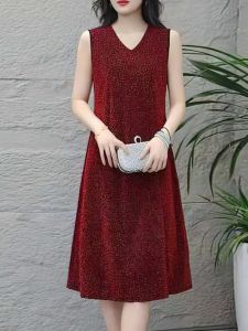 Summer New V-neck Sleeveless Dress Elegant Flab Hiding Bright Silk Midi Dress Y Middle-Aged Slim Looking Easiest for Match Fashionable Skirt