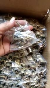 VAM Tháo Mở Kim Ti Van Ruột Săm Xe Máy Xe Đạp Ô Tô Thiết Bị Tháo Lắp Van Nhanh Chóng