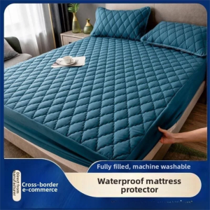 ZHIZHOU | Waterproof Anti-slip Thick Quilted Bed Cover