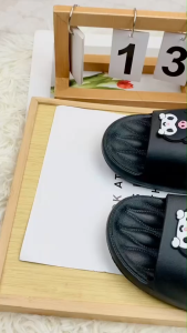 รองเท้าแตะน่ารักๆ รองเท้าแตะแฟชั่นแบบสวม ลายน้องการ์ตูนสุดฮิต น้องน่ารักมาก ทรงสวย