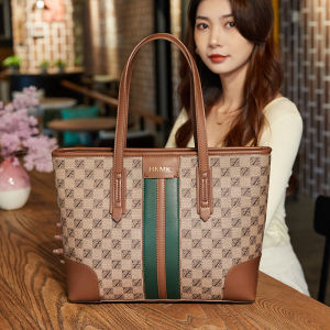 แบรนด์ฮ่องกงของแท้ หนัง กระเป๋า 2023 สไตล์ใหม่ความจุขนาดใหญ่กระเป๋าสะพายไหล่เดี่ยว ฤดูใบไม้ผลิ ฤดูร้อน Tote ผู้หญิง