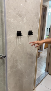 Móc treo kẹp chổi inox 304 móc dán tường siêu chắc thiết kế hiện đại - Móc treo cây lau nhà kẹp giữ chổi dán tường inox 304