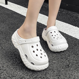 หัวกระเป๋ารองเท้าแตะชายหาดรองเท้าแบบมีรูระบายแพลตฟอร์ม IELGY EVA เพิ่มความสูงผู้หญิงรองเท้าแตะแบบหนีบใหม่