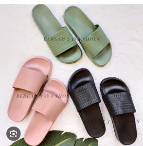 sandal slop irsoe wanita dewasa