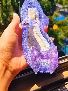 Discover the Best Cross-border Girls Sandals: New Bow Princess Shoes & Children's Mid-heel Soft-soled