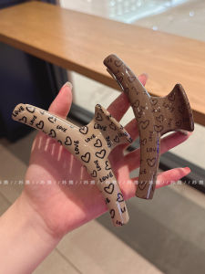 Elegant Love Letter Design Hair Clip Stylish Hair Accessories for Back of Head French Bobbinette Shark Clamp Hair Card