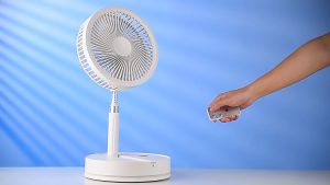 Portable Desk Fan Stand Fan Electric Fan Strong Wind Household Desk Fan Multi-function USB Recharge