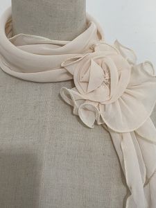 Khăn Choàng Lụa Hình Đèn Lồng Dài Màu Trắng Tinh Khiết Cho Phụ Nữ Mùa Xuân Thu Trang Trí Viền Hoa Phong Cách Cổ Điển