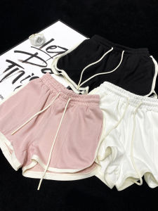 กางเกงโยคะสั้นผ้าฝ้ายผสมสีบล็อกขอบสีสดใสพร้อมเชือกผูกเอวสำหรับผู้หญิงวัย 18-24 ปี กางเกงขาสั้นทรงเอวกลางสำหรับใส่ไปทำงาน