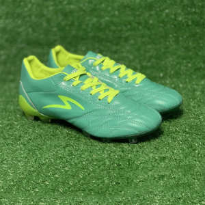 sepatu bola specs terbaru murah berkualitas jaitan dijamin awet kuat bonus kaos kaki deker