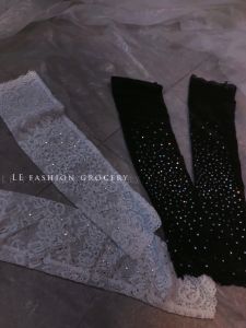 Trendy Lace Sleeve Covers & Sun Protection Arm Covers: Fashion Accessories for Women