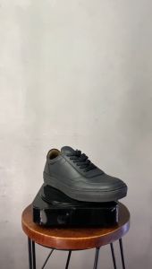 OTIV Athen Black - Sepatu Sneakers Kulit Asli Pria