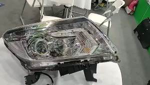 Nissan Navara NP300 Headlight 2015-2019 3rd Gen LED Frontier CALIBRE Tekna D23 2016 2017 2018 DRL