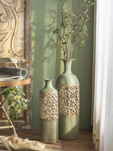 Vintage Refined Rustic Vase