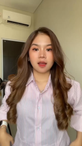 Kemeja Stripe Rempel Fitted Atasan Wanita Slim Fit Salur Lengan Panjang