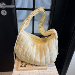 New Large Capacity Cloud Folded Bag Drawstring Nylon Single Shoulder Dumpling Bag Commute Bubble Crossbody Bag for Women
