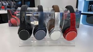 CRUI VJ901 Bluetooth V5.3 Wireless Over-Ear Headphones: Deep Bass & Long Battery Life