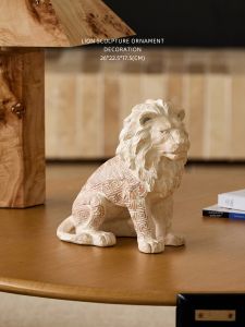 Retro Antique Style Lion Statue Decoration