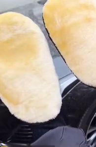 Găng Tay Rửa Xe Lông Cừu Rửa Xe Ô Tô Xe Máy - Vệ Sinh Nội Thất Xe Chuyên Dụng Tiện Lợi Bao Tay Rửa Xe Lông Cừu Mềm Mịn