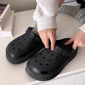 LHSunday รุ่นใหม่แนะนำ รองเท้าผู้หญิง 5 สีพื้นทูโทนเรียบง่าย รองเท้าเสริมส้นหนา สีพื้นทูโทน