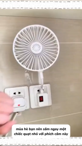 Quạt Điện Mini 3 Cánh Xoay 360 Độ Có Lồng Bảo Vệ An Toàn Không Gây Tiếng Ồn Kèm Công Tắc Quạt Cắm Điện Để Bàn Tiện Lợi mọi nơi mọi lúc...