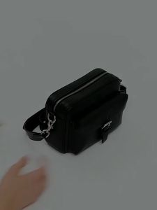 Coach Men PVC Crossbody Bag CW217 CW218 Classic Logo Printed Square Bag Size 21.5 X 15.5 X 6.5cm。