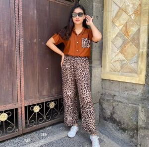 #Setelan macan atasan polos lengan Pendek #Atasan lengan pendek kantong motiv macan
