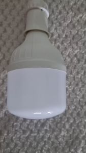 Bộ đèn led bulb ánh sáng vàng 3000K Sanomax - kèm chóa đèn & đui kín nước - thắp hoa trồng bông cúc (Bảo hành 24 tháng)