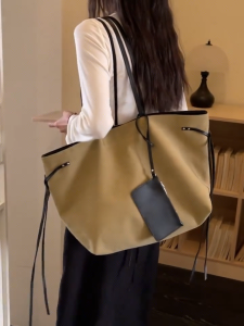 Tawii. Womens Tote Bag with Large Capacity and Elegant Design canvass tote bag shoulder bag