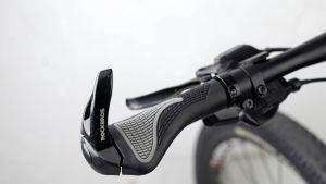 【Local Delivery】ROCKBROS Bicycle Bike Handlebar Grip Ergonomic Anti-Skid Rubber Grips Lock-on Cover Bike Handlebar MTB Road Cycling Parts 1 Set - intl