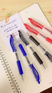 ปากกาเจล Double A รุ่น Silk Gel Pen 0.5 / 0.7 มม. (น้ำเงิน ดำ แดง) 1 ด้าม