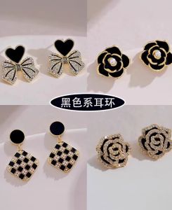 Elegant Black Tea Rose Stud Earrings with Small Diamonds Fairy Style Fashionable New 2025 Trendy High Quality Jewelry Accessories