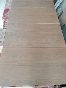 keramik kayu atena puspa 30*60