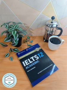 Cambridge IELTS 12 Academic Students Book with Answers Authentic Examination Papers