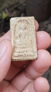 พระสมเด็จเนื้อผงเก่า (ไม่ทราบที่) องค์ที่9