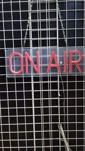 ON AIR ขนาด 38 X 13 X 1.5cm ป้ายไฟนีออน หน้าร้าน ป้ายไฟตัวอักษร ตกแต่งหน้าร้าน สร้างความโดดเด่นให้ร้านคุณ