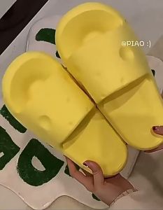 Ready Stock Cheese Ladies Slippers Women Sandals Selipar Perempuan 奶酪女拖鞋凉鞋