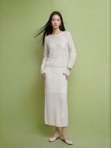 Vero Moda | New Lace Hollow Out Sequins Half Skirt