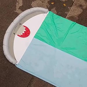 Giant Shark Shaped Inflatable Waterslide Portable Lawn Water Game Toy For Children Outdoor Entertainment