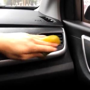 Gel vệ sinh bàn phím điều khiển TV lỗ thông hơi điều hòa lỗ thông hơi trên ô tô đa năng Super Clean màu xanh túi 80 g