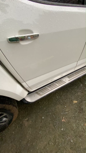 INOX ốp chống trầy - trang trí bậc bước ngoài dùng cho CHEVROLET Colorado